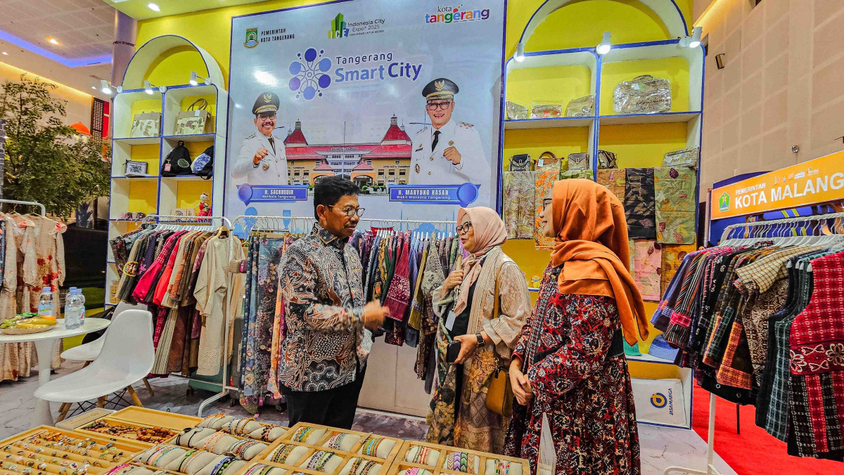 51527umkm-tangerang-tampil-di-ice-2025-sachrudin-bukti-kualitas-lokal-siap-go-global-51527